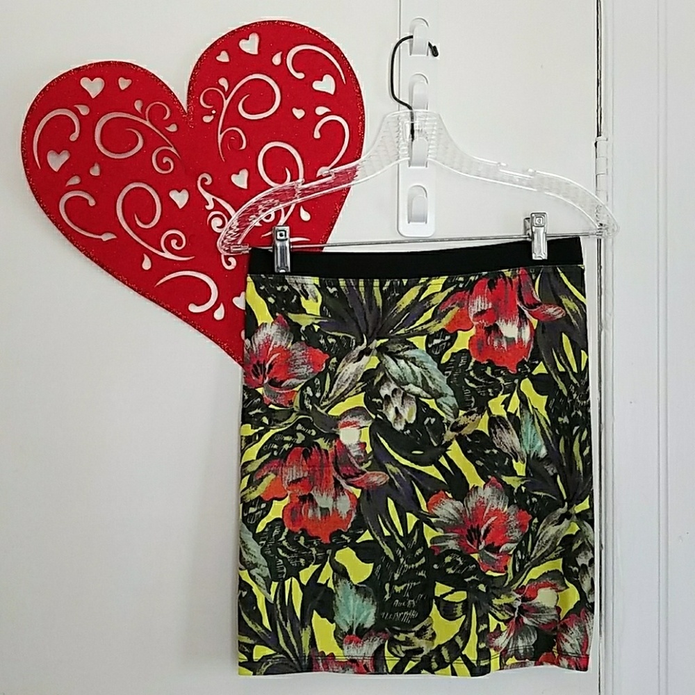 Zara printed skirt